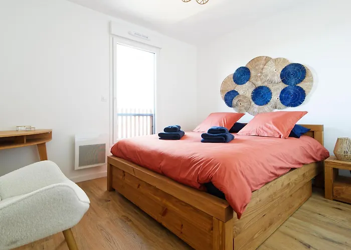 Aloha - Proche Du Port De Carteret * バルヌヴィル・カルトゥレ